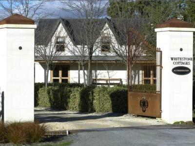 Whitestone Cottages Windwhistle Eksteriør bilde
